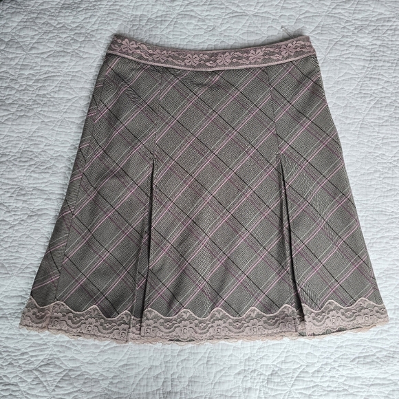 Etam Pink And Grey A-Line Plaid Lace Trim Pleated Knee Length Skirt - Picture 9 of 11